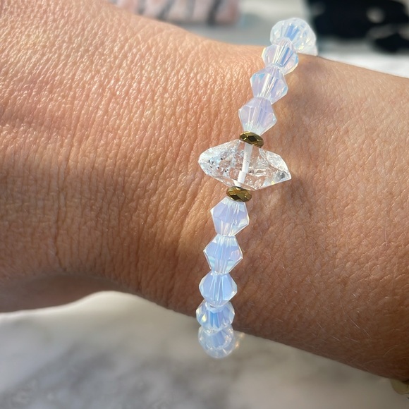 Herkimer Diamond & Opal crystal Bracelet - Picture 4 of 6